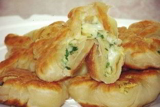 Конвертики на кефире с сыром и зеленью