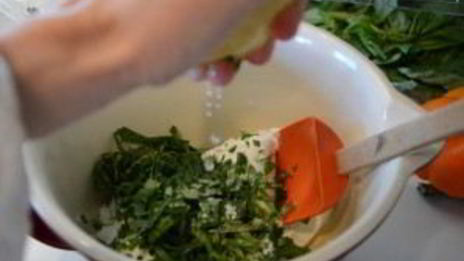 лаваш с сыром и зеленью