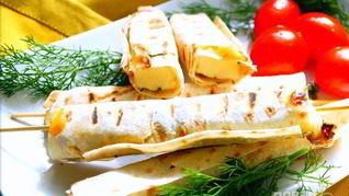 Сулугуни в лаваше