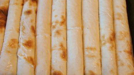 трубочки из лаваша с начинкой