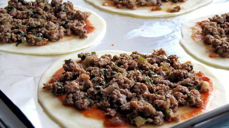 аджарские лепешки с бараниной