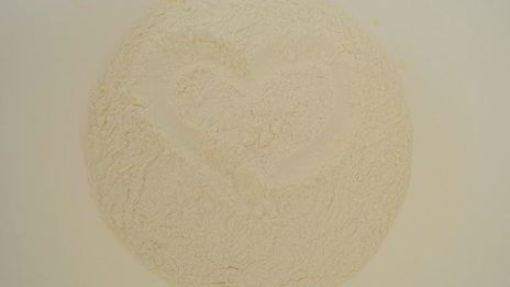 ароматная фокачча с помидорками черри и чесночным маслом