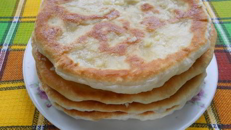 чесночные лепешки в мультиварке