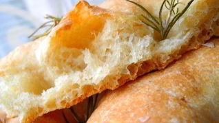 Фокачча на минеральной воде