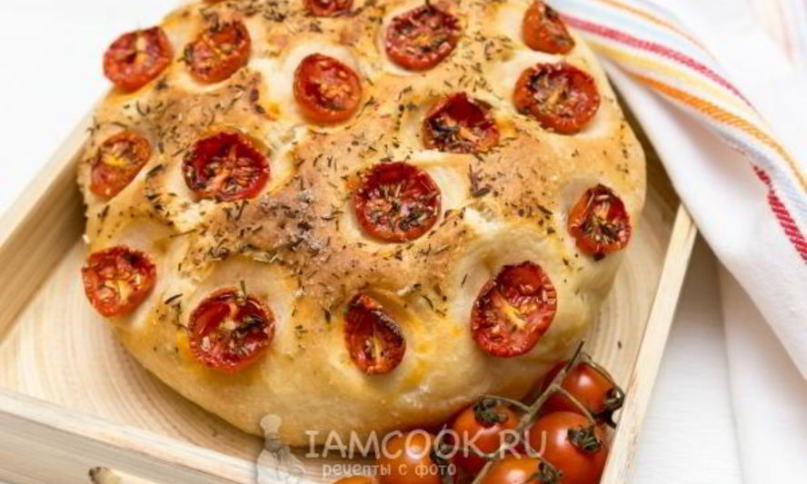 Рецепт фокаччи с черри и прованскими травами