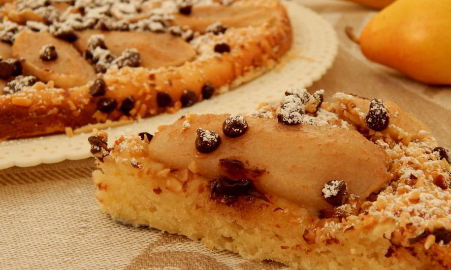 Рецепт фокаччи с грушей, шоколадом и орехами