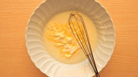 фокачча с грушей, шоколадом и орехами