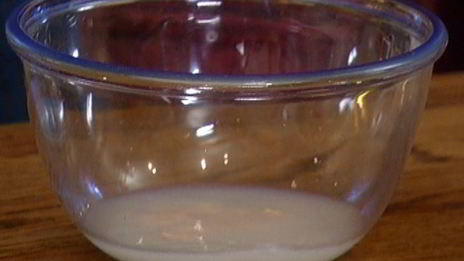 фокачча с вялеными помидорами и базиликом