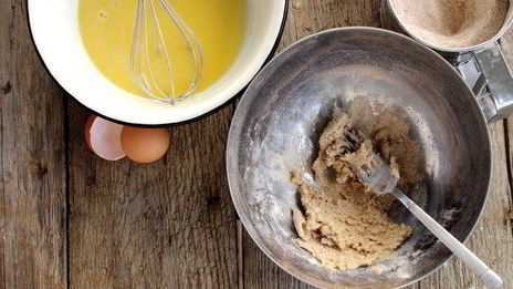 хлебные лепешки с горчичным маслом