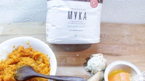 лепешки с тыквой и чесноком