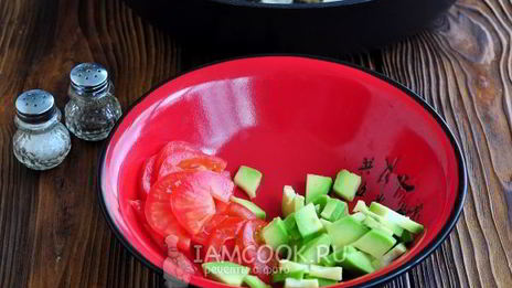 мексиканская лепешка тортилья с начинкой