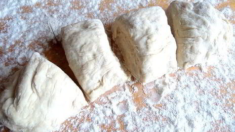 мясные лепешки на сковороде