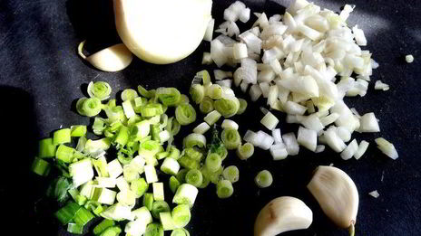 мясные лепешки на сковороде