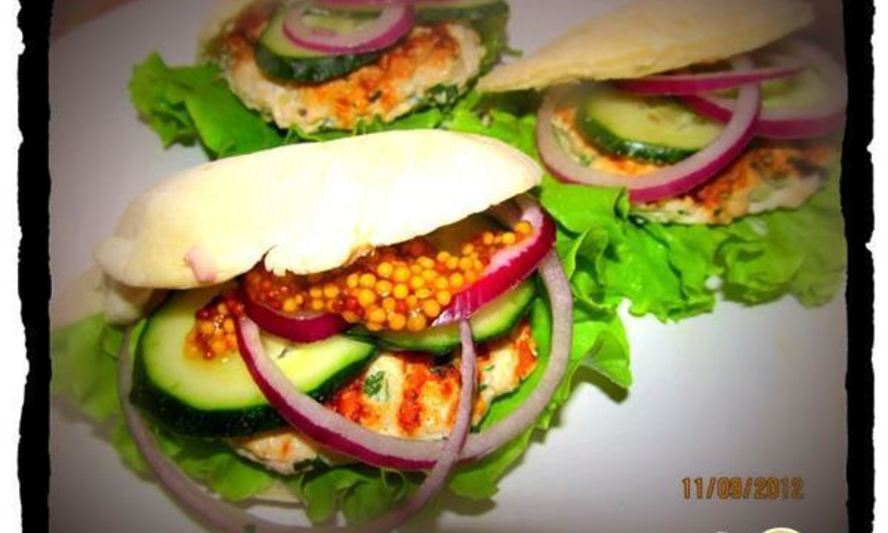 Рецепт питы с рубленой котлетой и французской горчицей