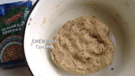 постное карри из чечевицы с чечевичными лепешками