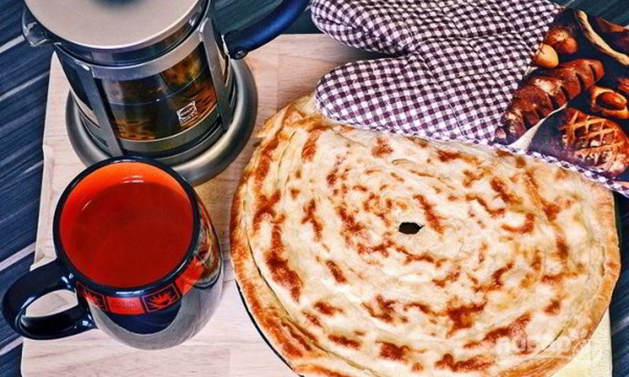 Рецепт слоеных лепешек на сковороде