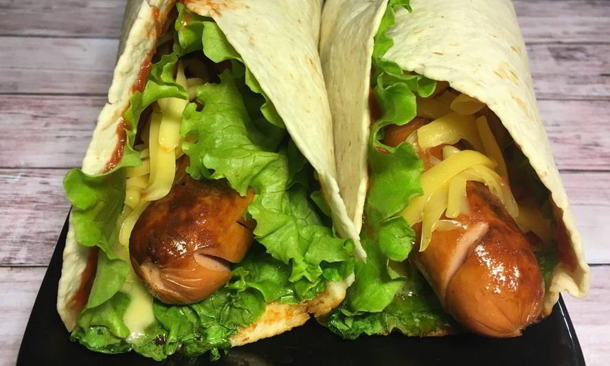 Рецепт сосисок в лепешках