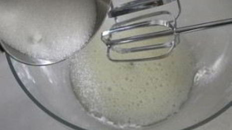 банановые маффины с финиками и семечками