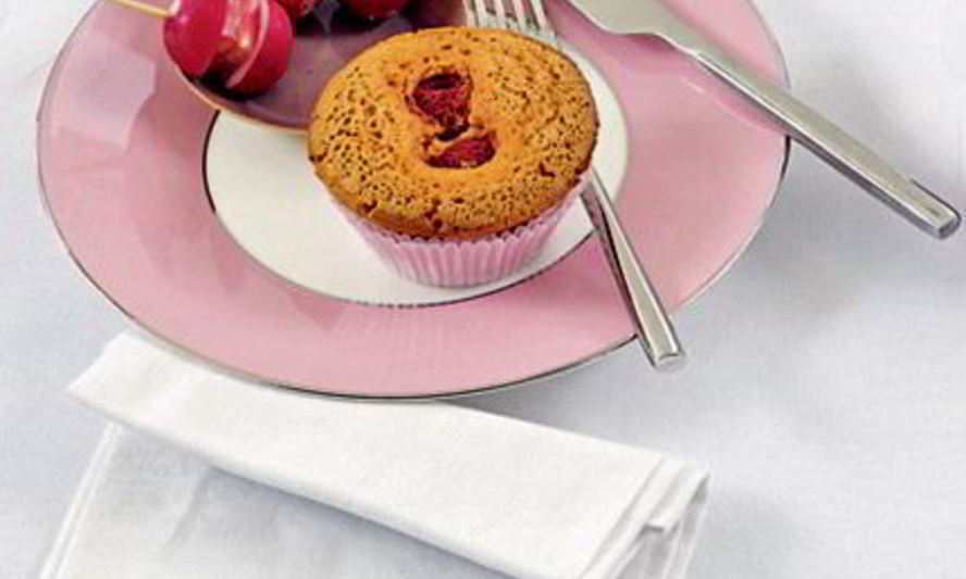 Рецепт клубничных маффинов