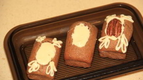 кофейные мини маффины с орехом пекан и белым шоколадом