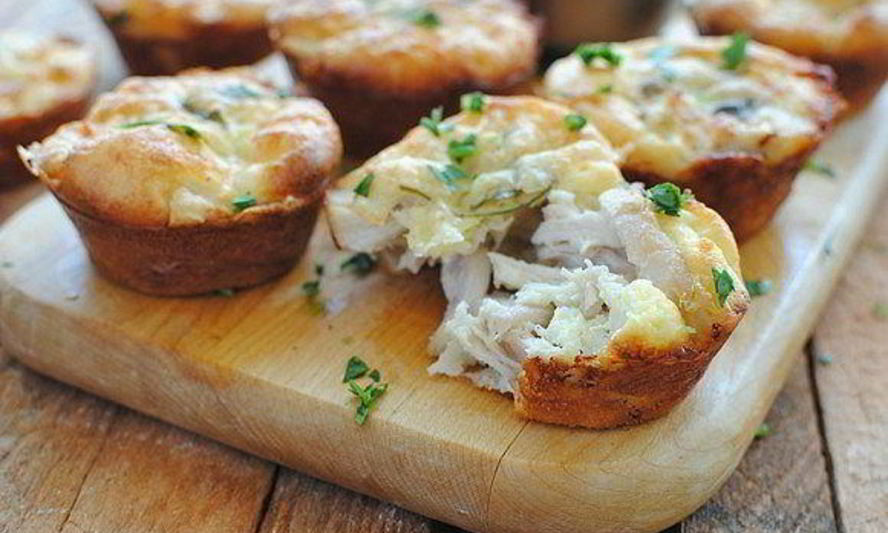 Рецепт куриных маффинов с сыром