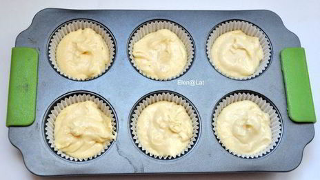 лимонные маффины с курдом и меренгой