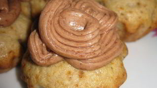 Маффины банановые с кофейным кремом