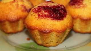 Маффины Бомбочки с вареньем