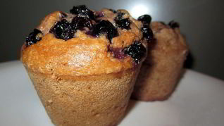 Маффины с черничным джемом