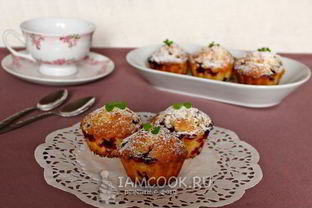 Маффины с черной смородиной
