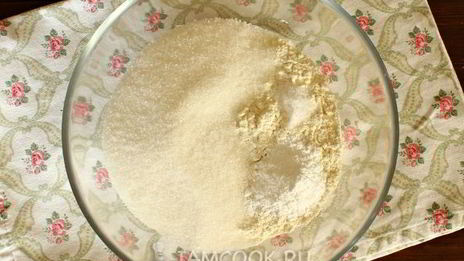 маффины с черной смородиной