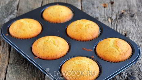 маффины с изюмом