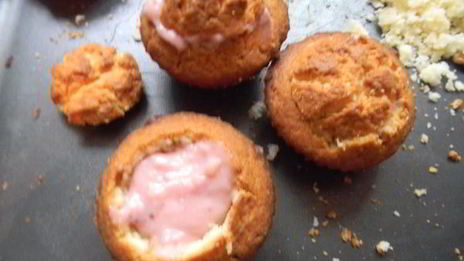 маффины с клубникой и белым шоколадом