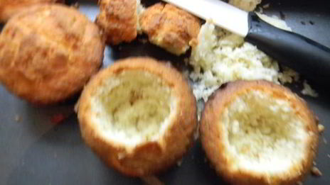 маффины с клубникой и белым шоколадом