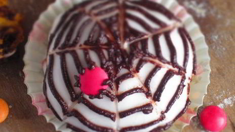 маффины с тыквой, грушей и шоколадом хэллоуин