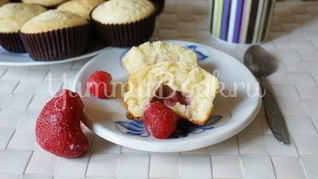 Маффины с ягодой