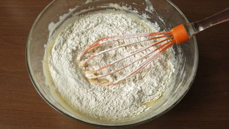 маффины со смородиновой заливкой