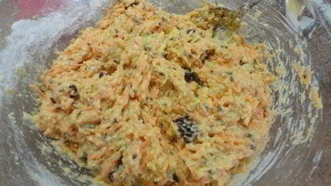 морковно-апельсиновые маффины с клюквой