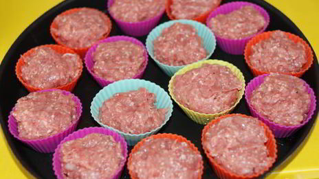 мясные маффины