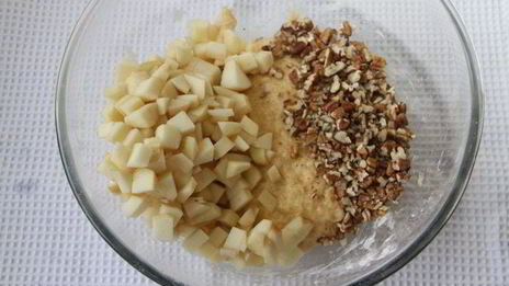 нежные маффины с яблоком и пеканом