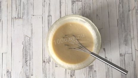 манник с яблоками