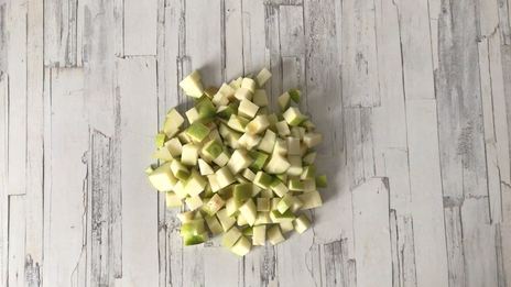 манник с яблоками