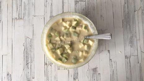 манник с яблоками