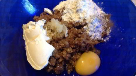 баклажанные оладьи с начинкой