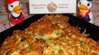 Брюссельские оладьи с сыром и кедровыми орешками