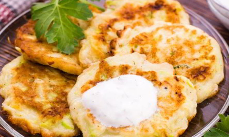 Рецепт быстрых оладий из кабачков