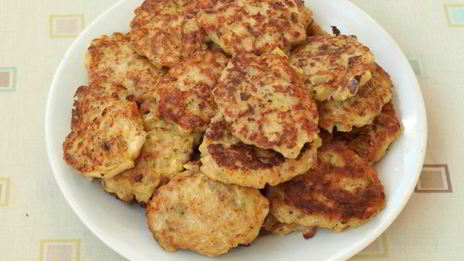 кабачковые оладьи с индюшиным фаршем