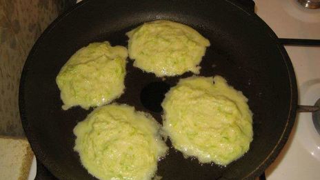 кабачковые оладьи