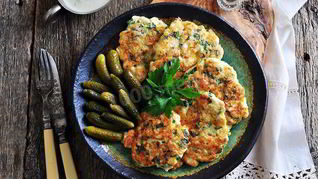 Куриные оладьи с майонезом