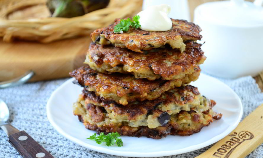 Рецепт оладий из баклажанов и картофеля